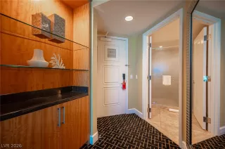 Photo #3: 2759658 Listing 