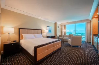 Photo #4: 2759658 Listing 