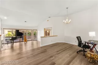 Photo #1: 2759663 Listing 