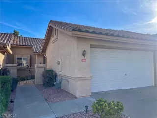 Photo #1: 2759669 Listing