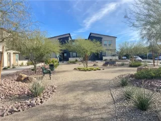 Photo #2: 2759789 Listing 