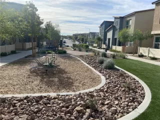 Photo #4: 2759789 Listing 