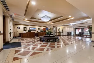 Photo #4: 2759802 Listing