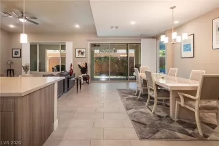 Photo #3: 2759820 Listing