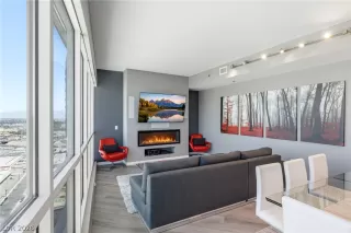 Photo #4: 2759846 Listing
