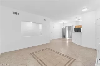 Photo #4: 2759851 Listing 