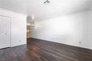 Photo #6: 2759867 Listing