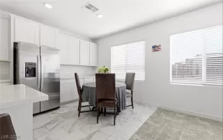 Photo #3: 2759886 Listing 