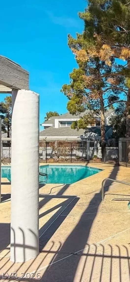 MLS: 2759914 Condo For Sale