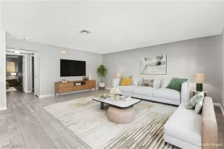 Photo #3: 2759917 Listing 