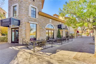 Photo #4: 2759957 Listing 