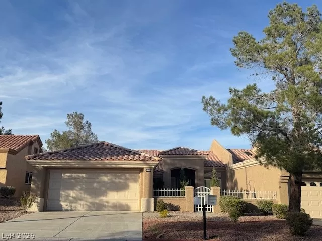 MLS: 2760013 Condo For Sale