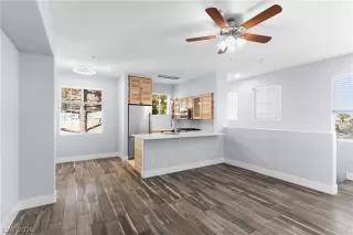 Photo #6: 2760029 Listing 