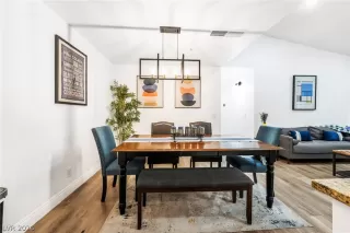 Photo #6: 2760039 Listing