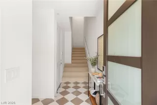 Photo #2: 2760042 Listing 