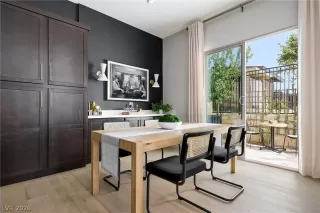 Photo #4: 2760090 Listing