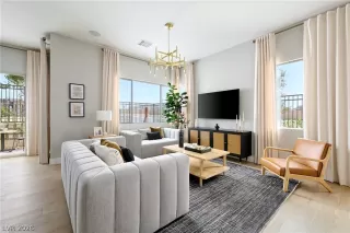 Photo #6: 2760090 Listing