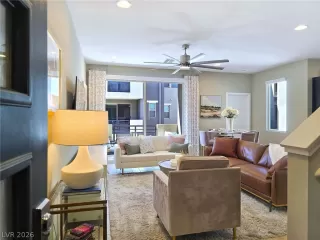 Photo #1: 2760093 Listing 