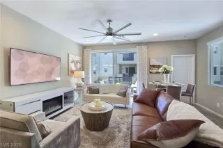 Photo #5: 2760093 Listing 