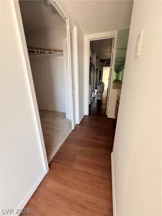 Photo #3: 2760136 Listing 