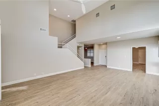 Photo #3: 2760157 Listing 