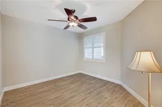 Photo #5: 2760157 Listing 