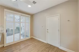 Photo #6: 2760157 Listing 