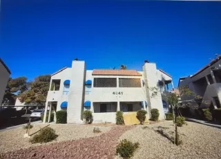 Photo #1: 2760213 Listing 