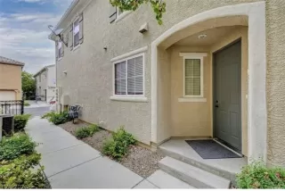 Photo #1: 2760232 Listing 