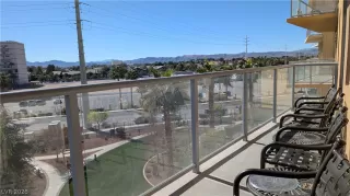 Photo #1: 2760246 Listing 