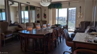 Photo #2: 2760246 Listing 