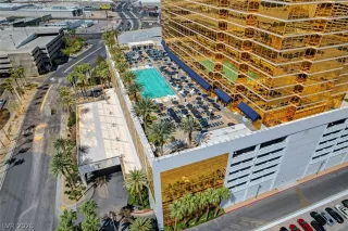 Photo #2: 2760283 Listing 