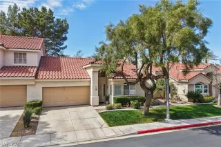 Photo #3: 2760286 Listing 