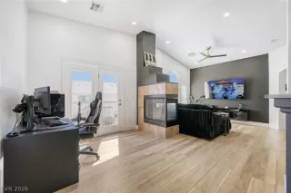 Photo #1: 2760299 Listing 