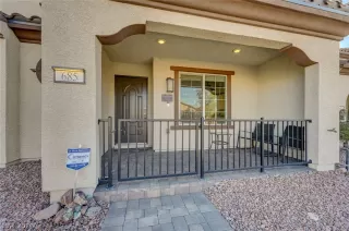 Photo #1: 2760319 Listing 