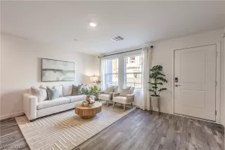 Photo #3: 2760461 Listing 