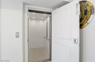 Photo #4: 2760467 Listing 