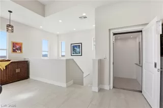 Photo #5: 2760467 Listing 