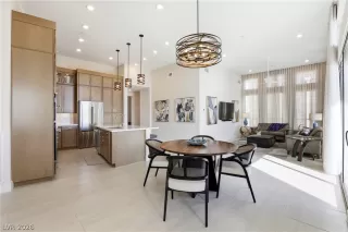 Photo #6: 2760467 Listing 