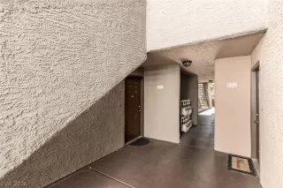 Photo #1: 2760490 Listing 