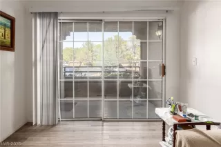 Photo #6: 2760490 Listing 