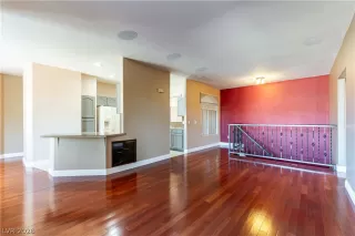 Photo #4: 2760510 Listing 