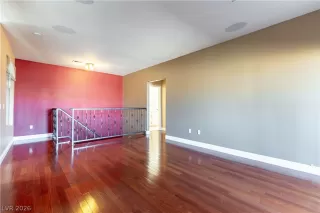 Photo #5: 2760510 Listing 