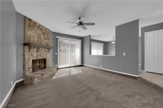 Photo #2: 2760548 Listing