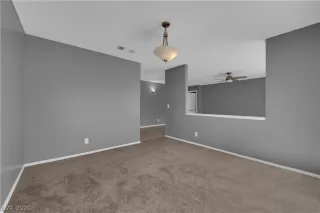 Photo #5: 2760548 Listing