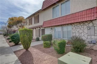 Photo #2: 2760568 Listing 