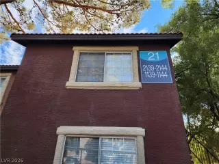 Photo #3: 2760613 Listing 