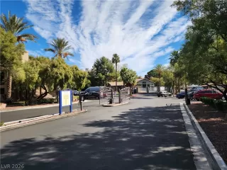 Photo #6: 2760613 Listing 