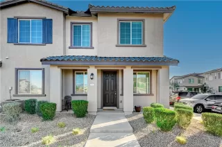 Photo #3: 2760623 Listing 