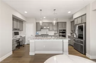 Photo #6: 2760643 Listing 